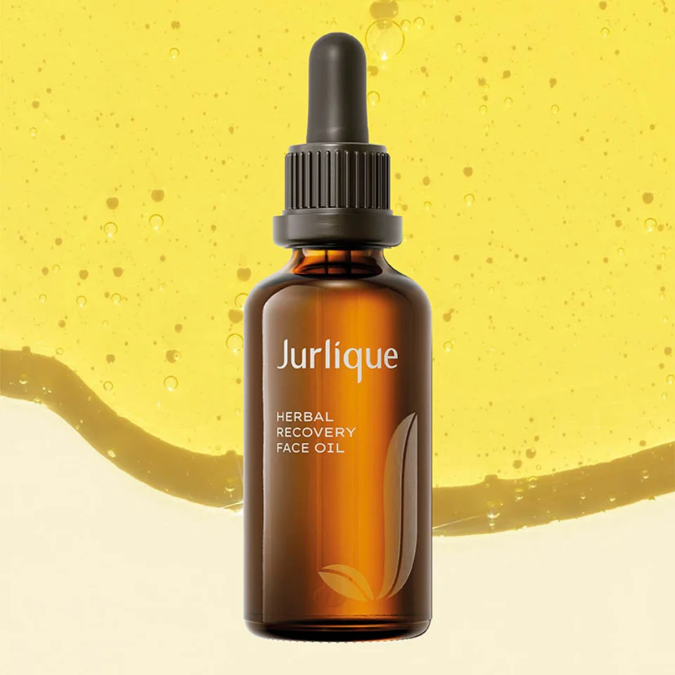 Herbal Recovery Face Oil - Image 3